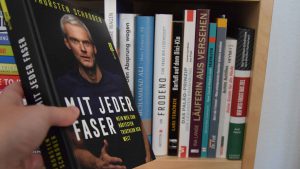 Bücher für Triathleten: Thorsten Schröder Autobiografie "Mit jeder Faster - mein Weg zum härtesten Triathlon der Welt"